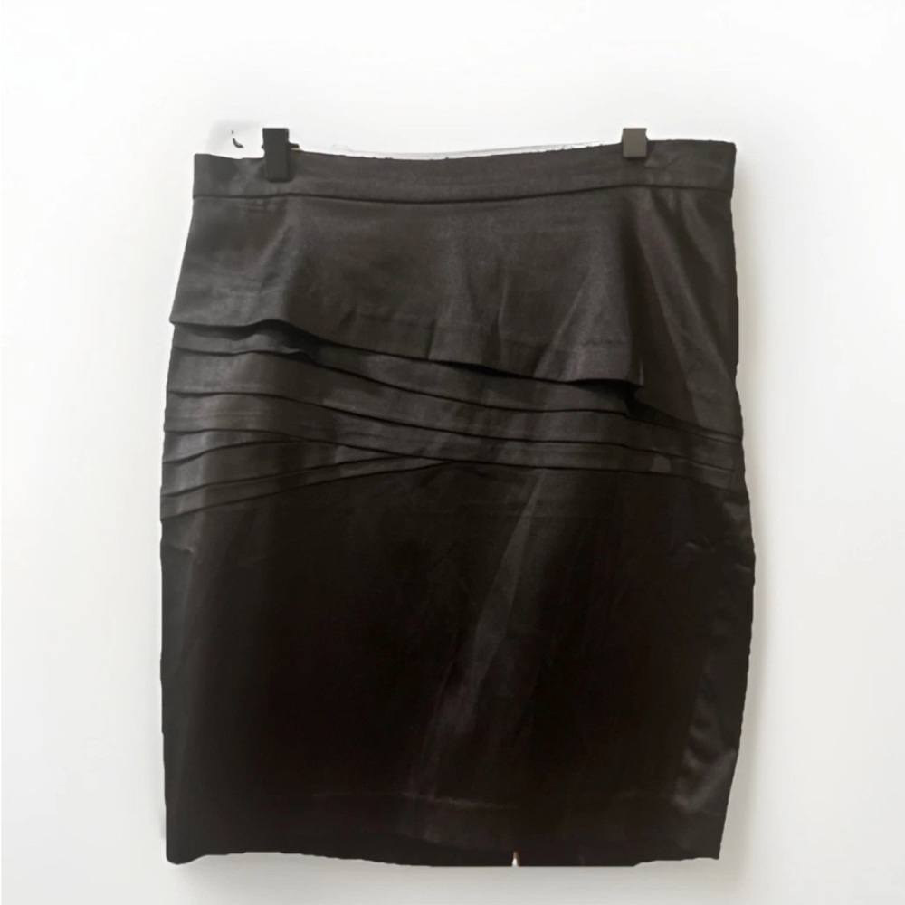 Taylor and Hyde by Anthropologie Black Knee-Length Layered Satin Pencil Skirt M
